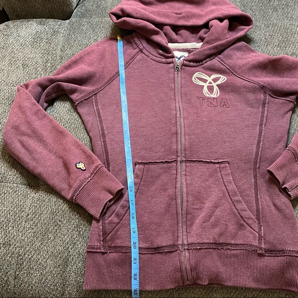 Classic TNA Zip-Up Hoodie, in a Rich Burgundy Color. - Picture 14 of 16